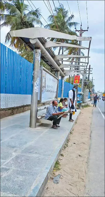 கூரை இல்லாத நிழற்குடை கூரை இல்லாத நிழற்குடை