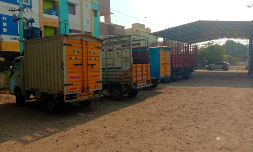 பஸ் நிலையத்தில் பிரச்சனை