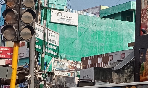 விளக்குகள் எரிவதற்கு என்ன வழி?