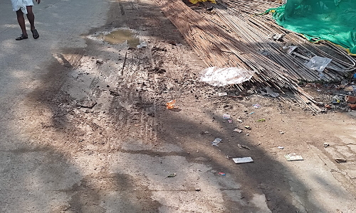 இடையூறு அகற்றம்; சாலைவாசிகள் மகிழ்ச்சி