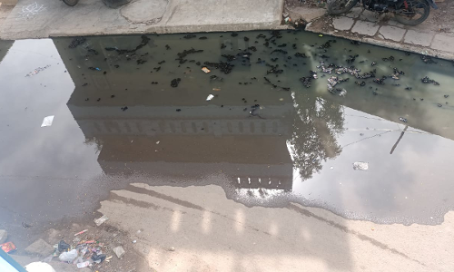 தேங்கியிருக்கும் கழிவுநீர்