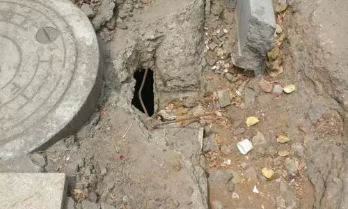 நடைபாதை சேதம்