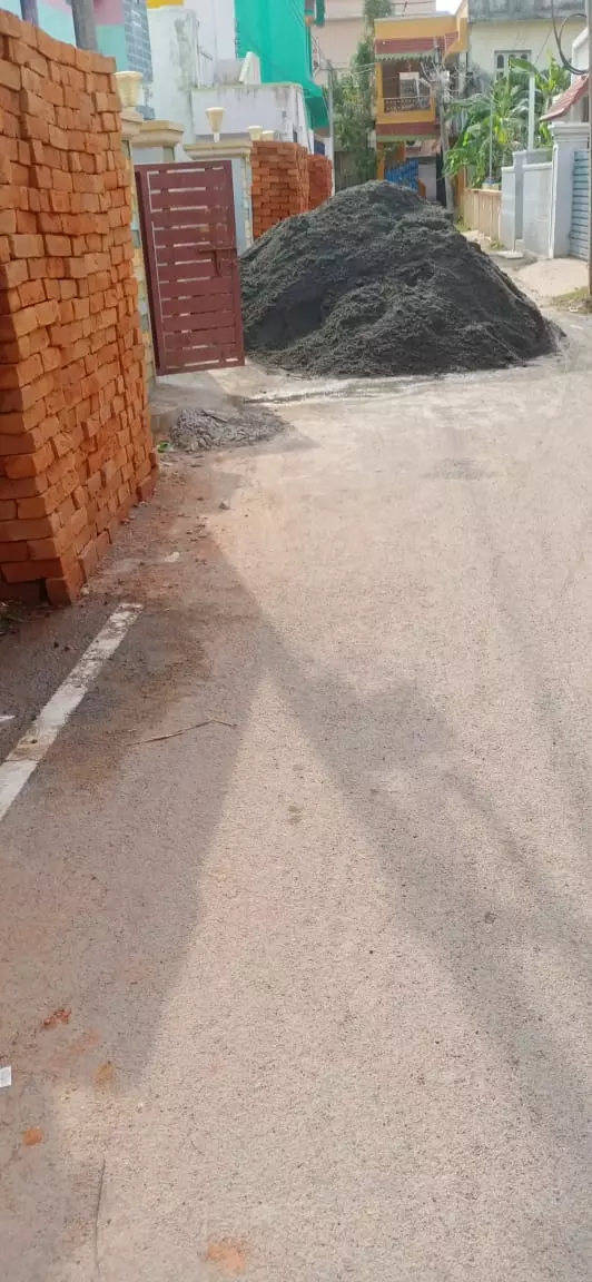 ஆக்கிரமிப்புகள் அகற்றப்படவேண்டும் ஆக்கிரமிப்புகள் அகற்றப்படவேண்டும்