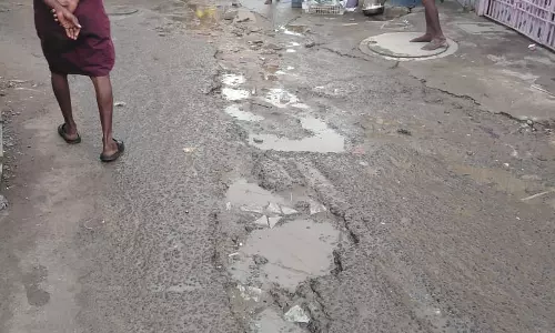 சீரமைக்கப்படாத சாலை