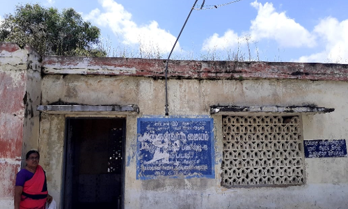 பழுதடைந்த அங்கன்வாடி கட்டிடம்