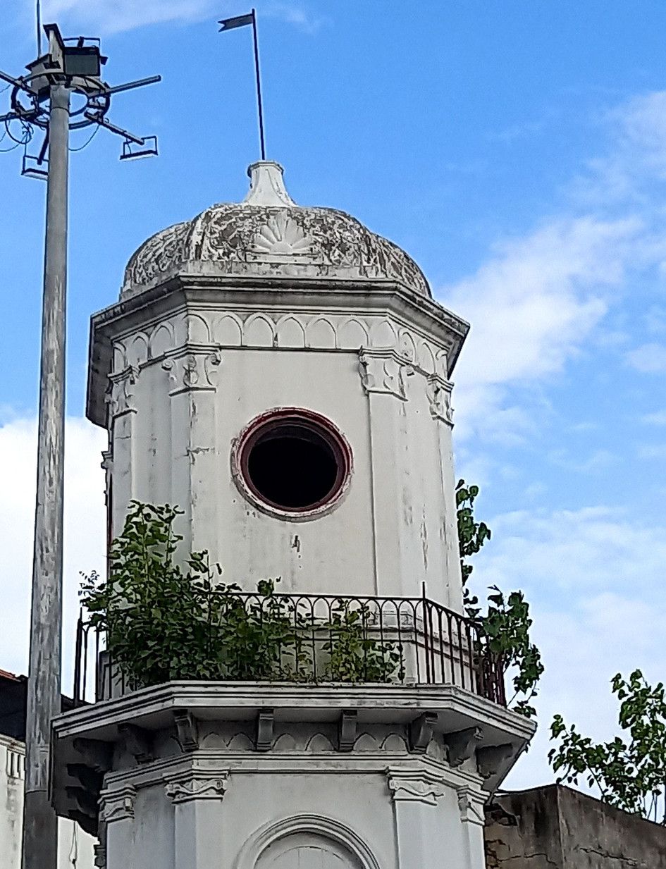 பராமரிப்பு இல்லாத மணிக்கூண்டு பராமரிப்பு இல்லாத மணிக்கூண்டு