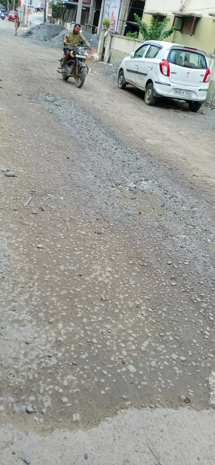 மோசமான சாலை மோசமான சாலை