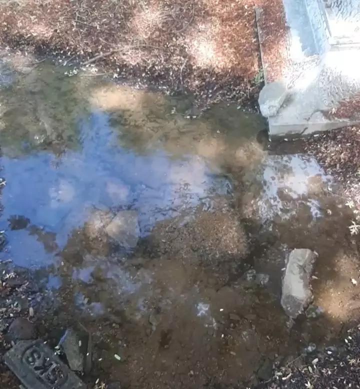 வீணாகும் குடிநீர்