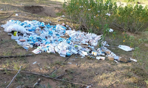 மருத்துவ கழிவுகளால் சுகாதார சீர்கேடு மருத்துவ கழிவுகளால் சுகாதார சீர்கேடு