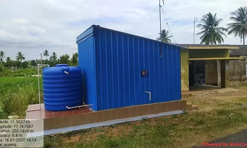 காட்சி பொருளான குடிநீர் தொட்டி காட்சி பொருளான குடிநீர் தொட்டி