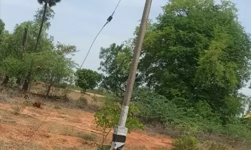 மின்கம்பங்களால் தொடரும் விபத்து