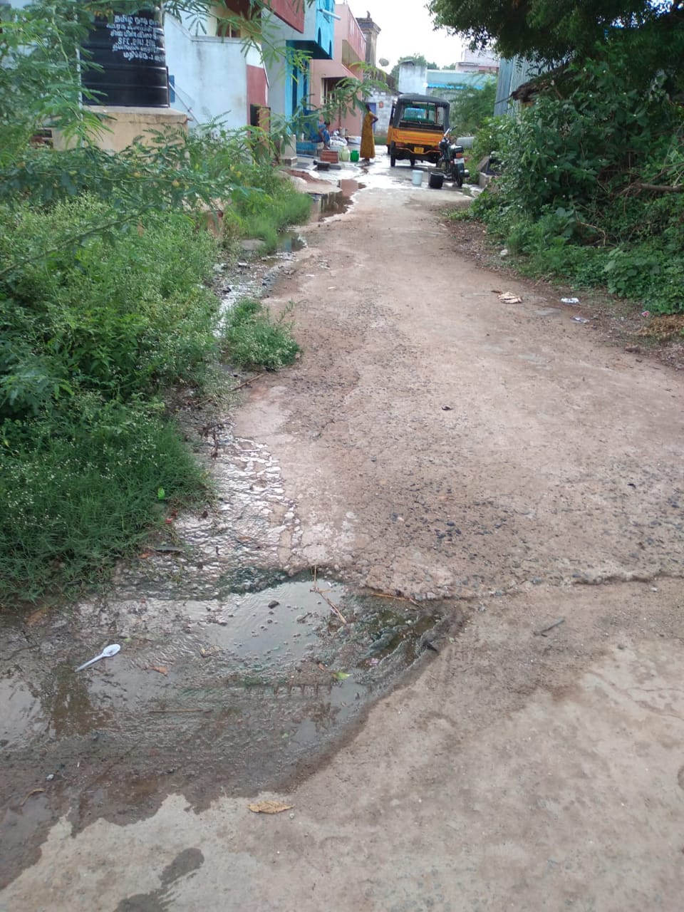 கழிவுநீா் கால்வாய் அமைக்கப்படுமா?