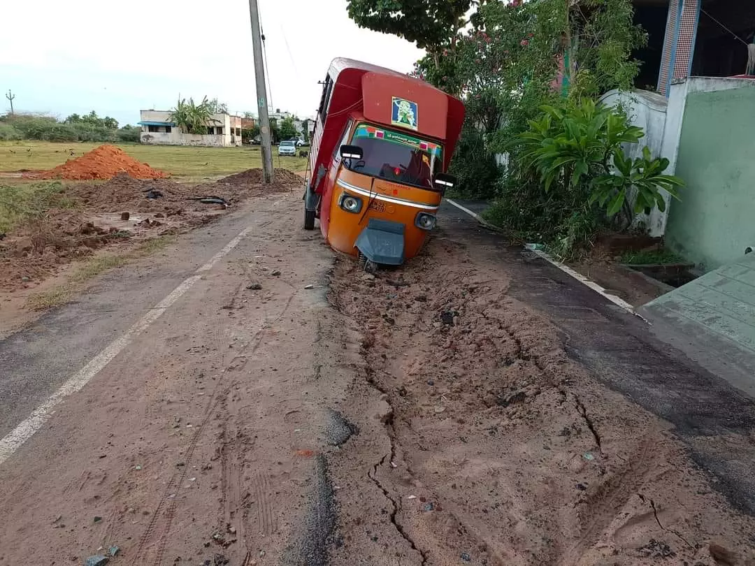 சாலை சீரமைக்கப்படுமா?