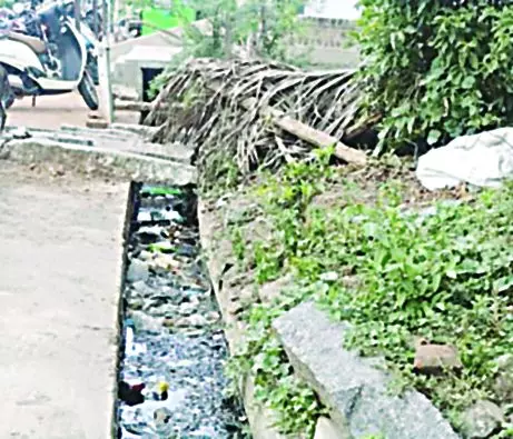 சுகாதார சீர்கேடு