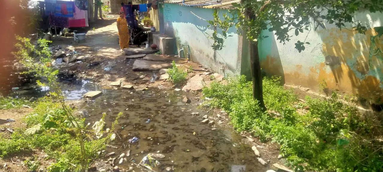 கழிவுநீர் தேக்கம்