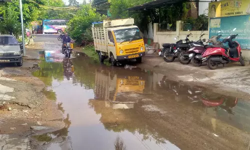 வாகன ஓட்டிகள் அவதி