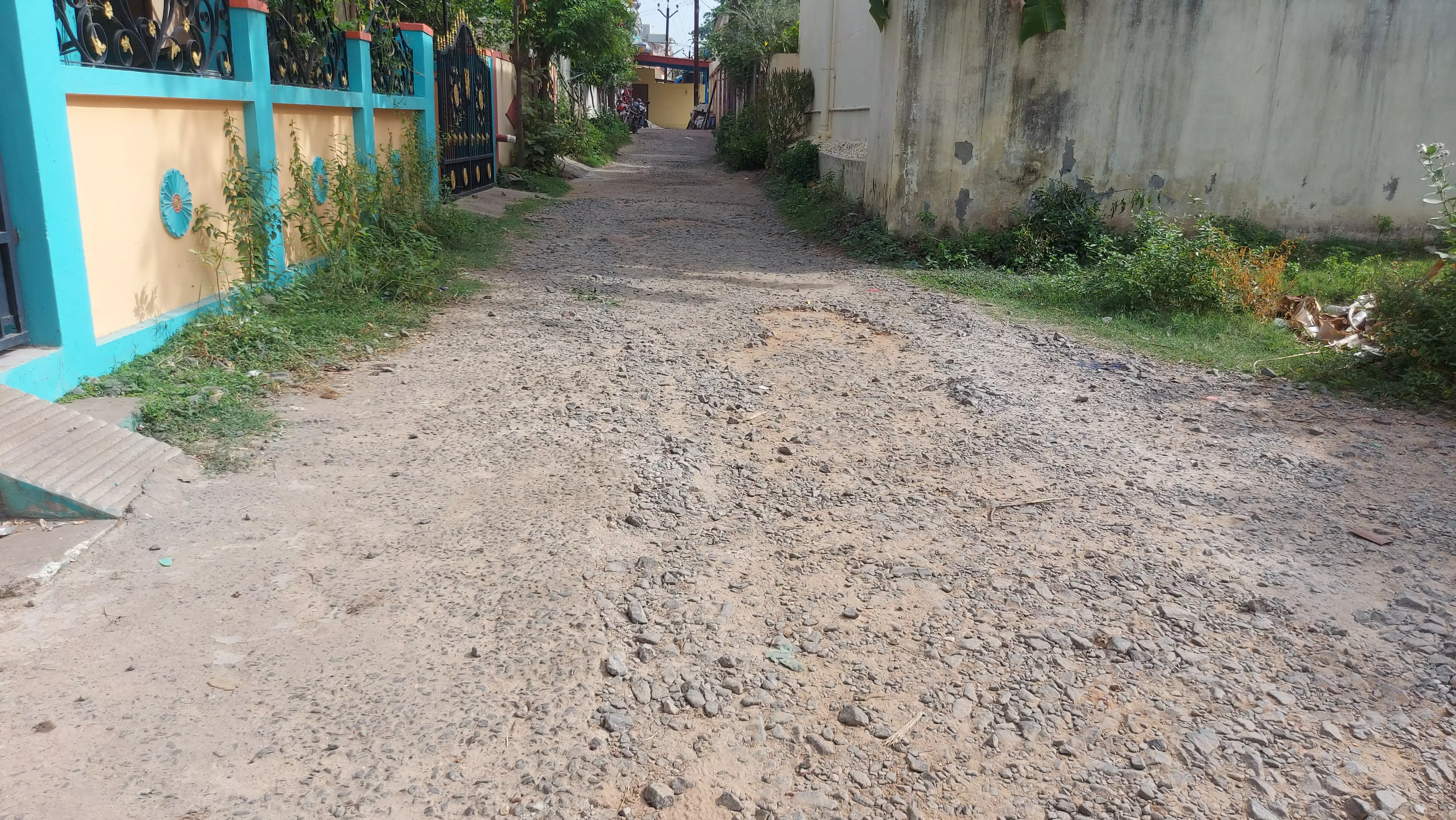 சாலை சீரமமைக்கப்படுமா? சாலை சீரமமைக்கப்படுமா?