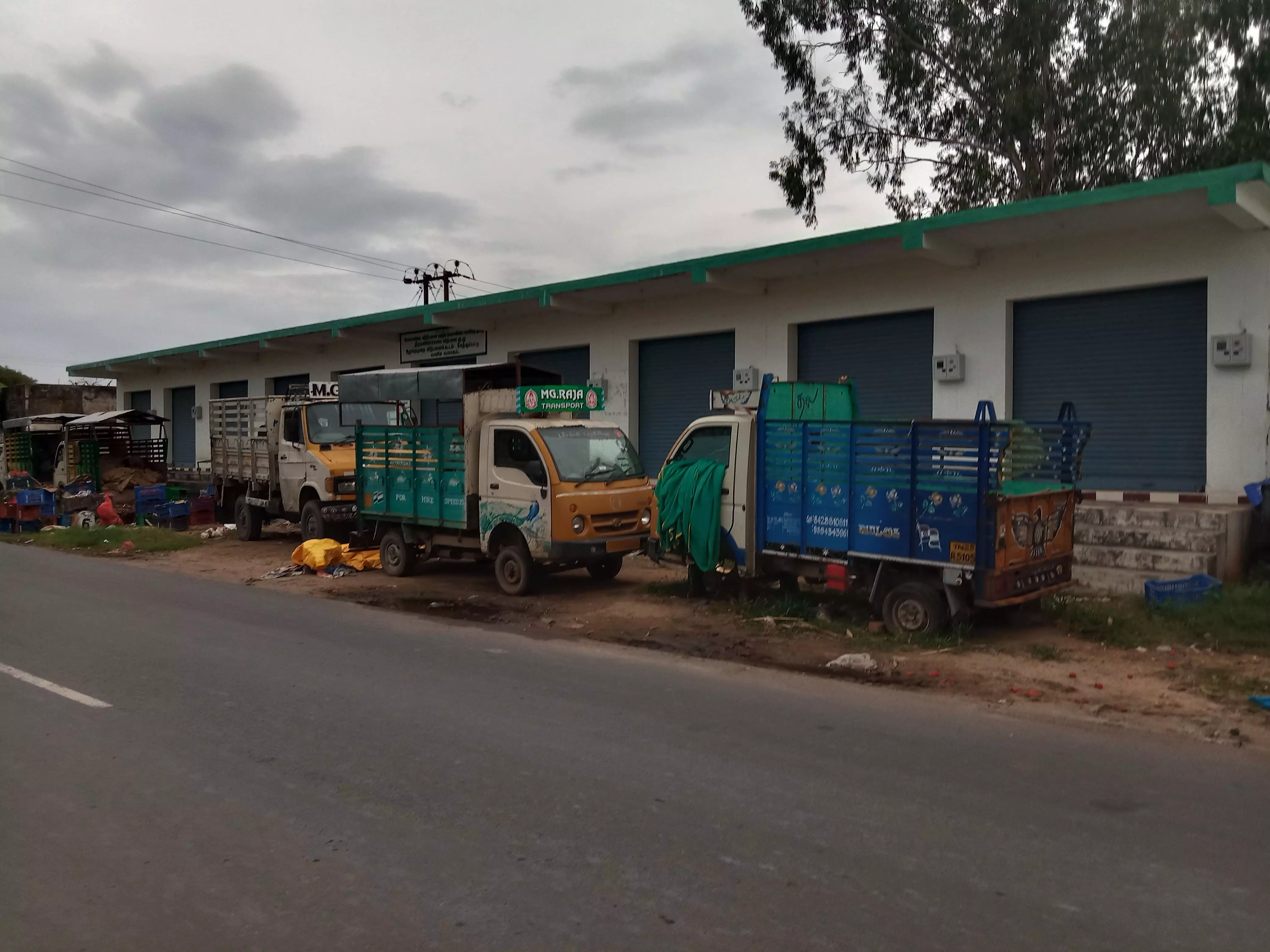 கடைகள் திறக்கப்படுமா?