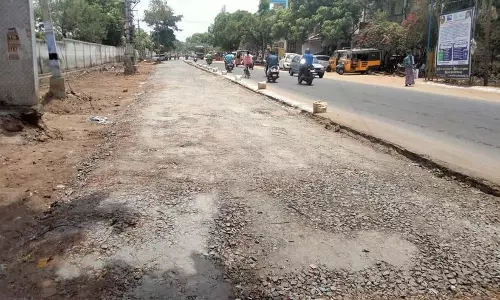 சாலை பணிகள் விரைவு பெறுமா?