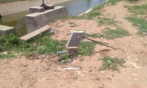 அடி பம்பு சீரமைக்கப்படுமா?