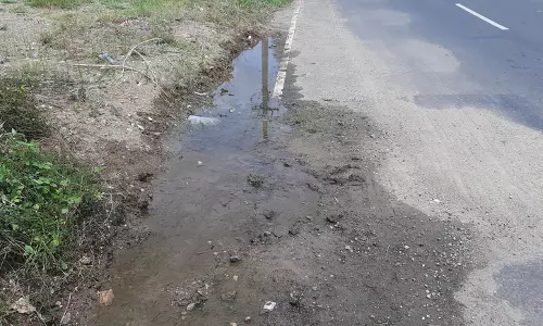 வீணாகும் குடிநீா்