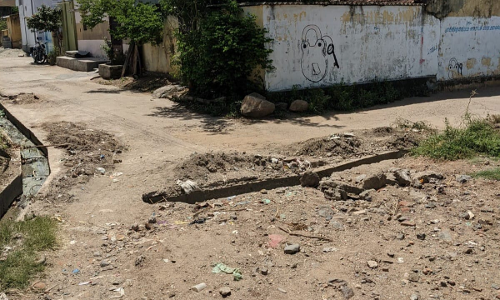 உடைந்த சிறுபாலம்