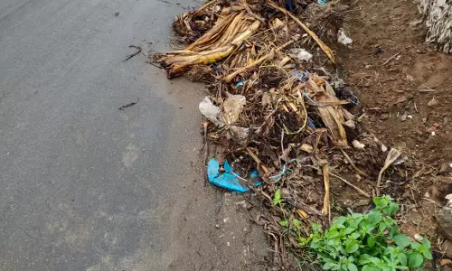 குவிந்துள்ள குப்பைகள்