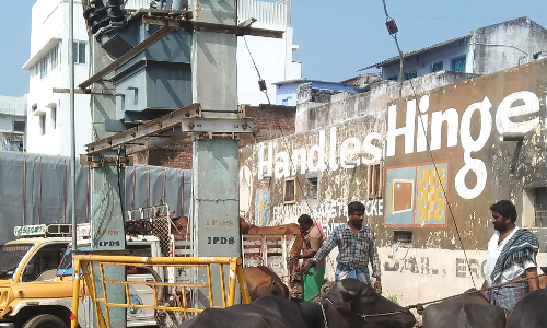 தடுப்பு வேலி தடுப்பு வேலி