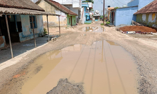 பழுதான சாலையை சீர் செய்வார்களா? பழுதான சாலையை சீர் செய்வார்களா?