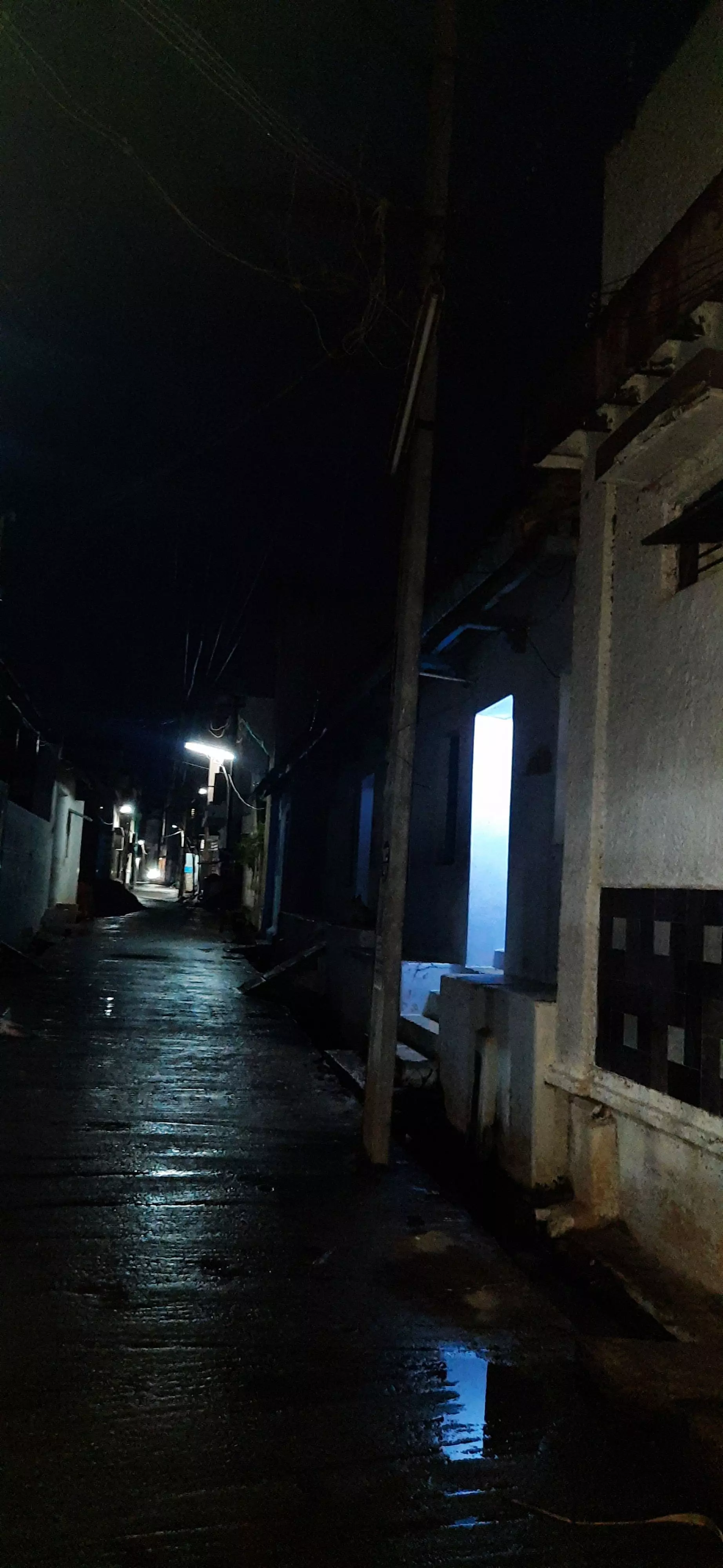 மின்விளக்கு எரியவில்லை