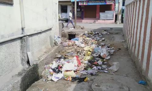 குப்பைகள் கொட்டுவதை தடுக்க வேண்டும்