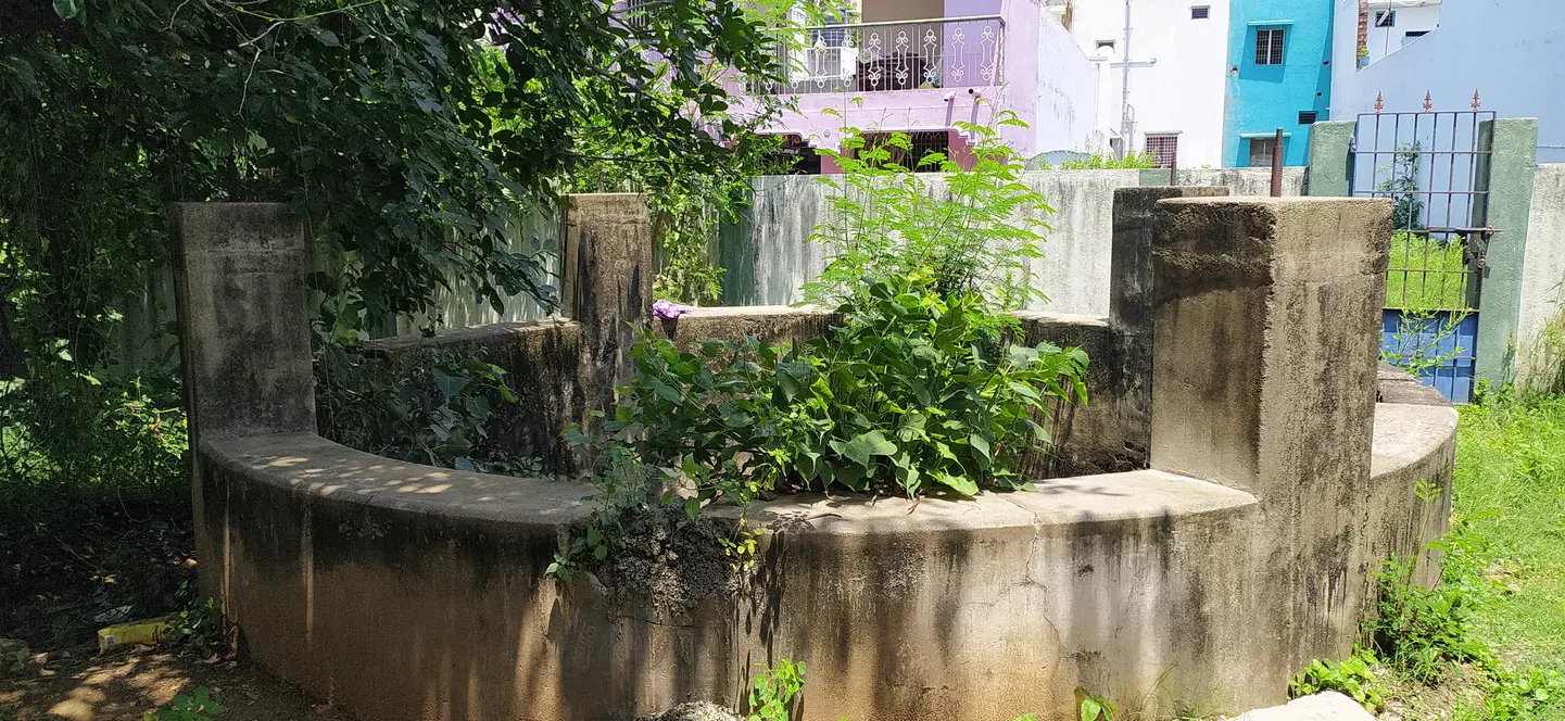 கிணற்றுக்கு மூடி அமைக்க வேண்டும்