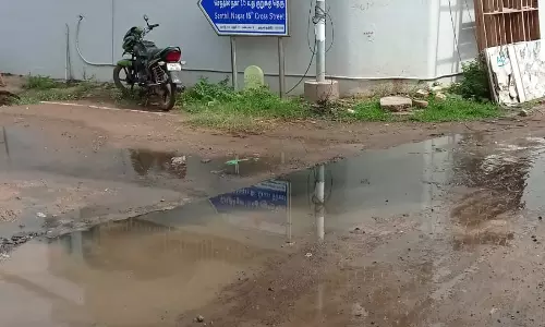 சாலையில் கழிவுநீர்