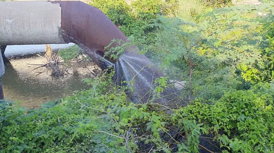 குடிநீர் குழாய் உடைப்பு சரி செய்யப்படுமா?