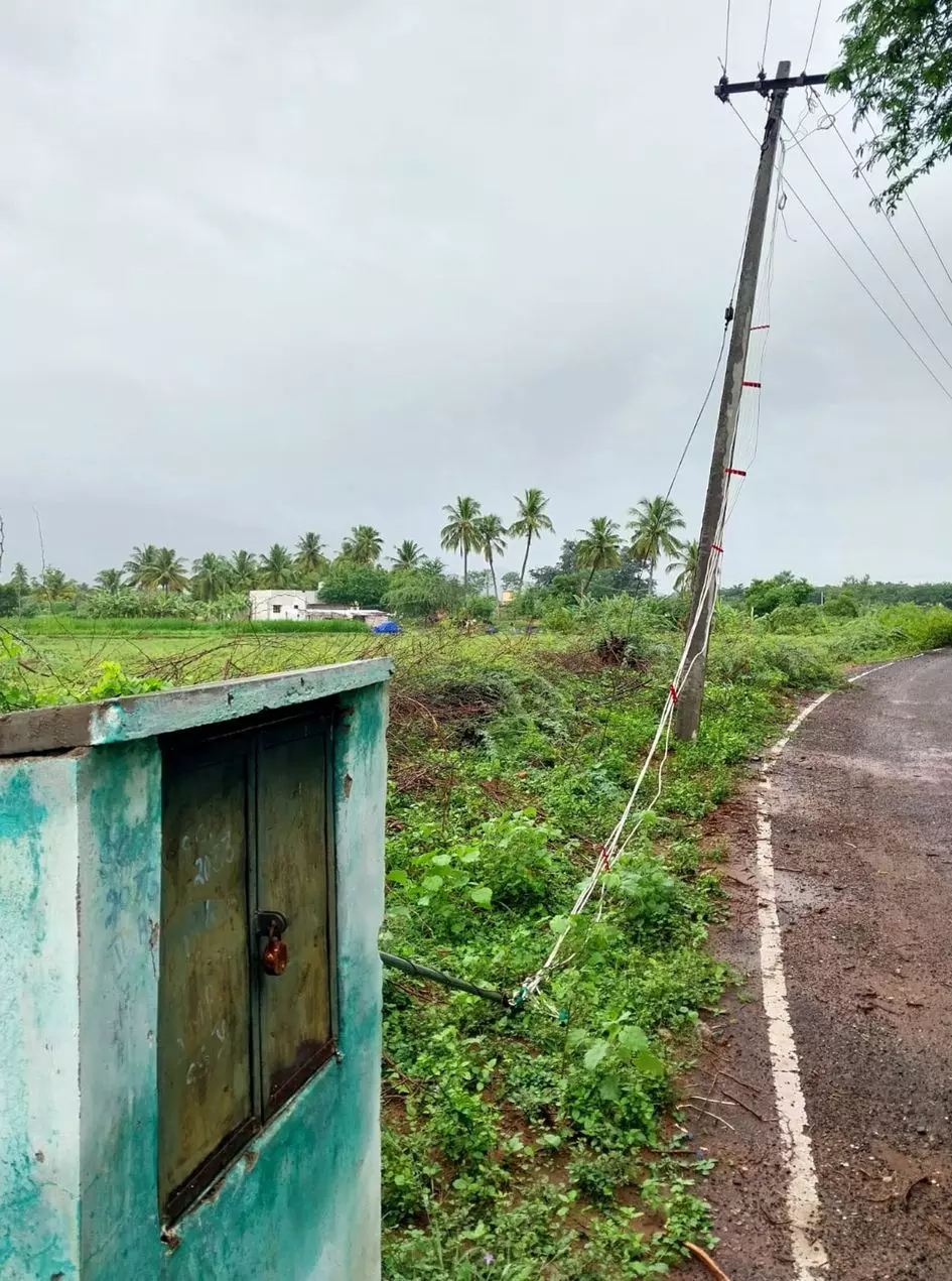 மின் விபத்து அபாயம்