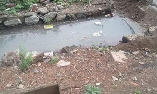 தேங்கும் கழிவுநீர்