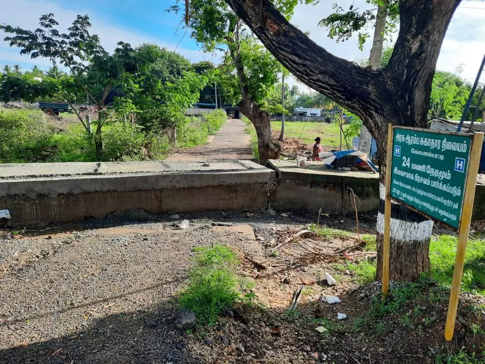 சாக்கடை கால்வாயால் அவதி