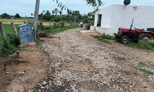 சாலை பணி எப்போது முழுமை அடையும் சாலை பணி எப்போது முழுமை அடையும்