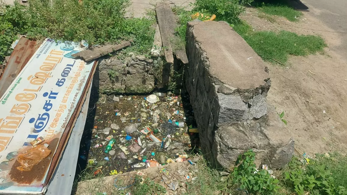 சுகாதார சீர்கேடு