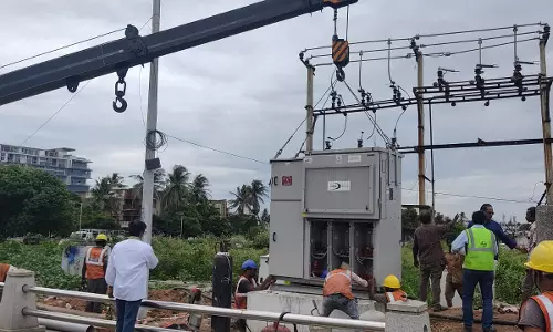 புதிய டிரான்ஸ்பார்மர் பொருத்தப்பட்டது புதிய டிரான்ஸ்பார்மர் பொருத்தப்பட்டது