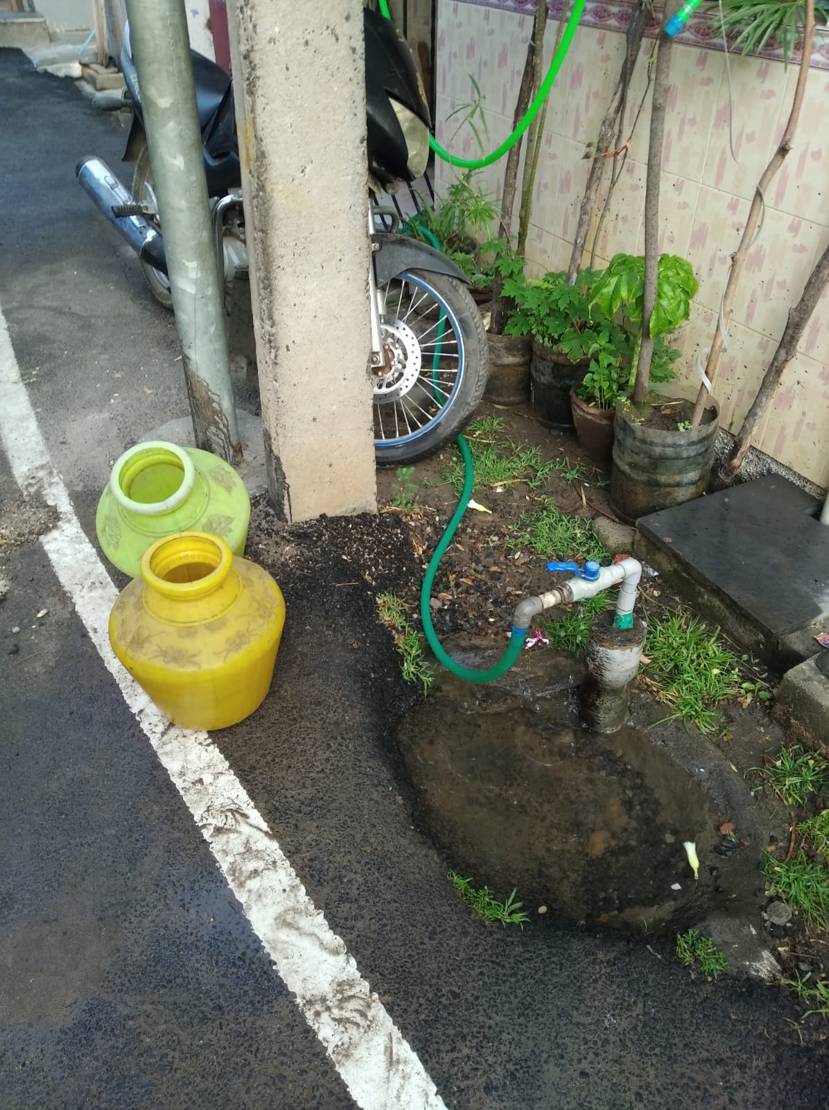 குடிநீர் வாரியத்தின் கவனத்திற்கு குடிநீர் வாரியத்தின் கவனத்திற்கு