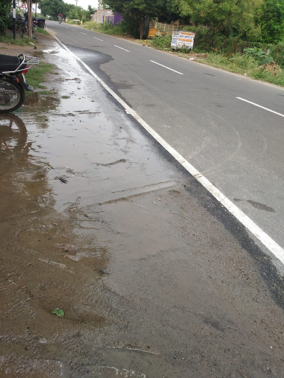 வீணாகும் குடிநீர்