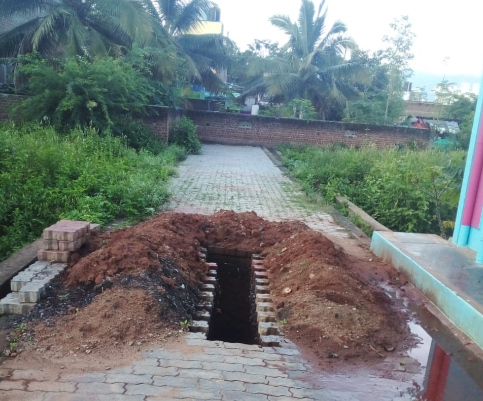 குடிநீர் சீரமைப்புக்காக தோண்டப்பட்ட பள்ளம் சீரமைக்கப்படுமா?