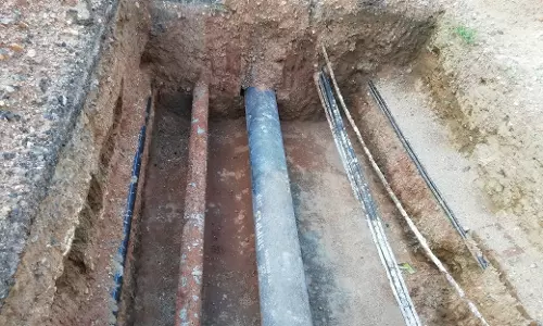 திறந்து கிடக்கும் தொட்டி திறந்து கிடக்கும் தொட்டி