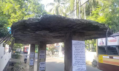 ஆபத்தான நிழற்குடை ஆபத்தான நிழற்குடை