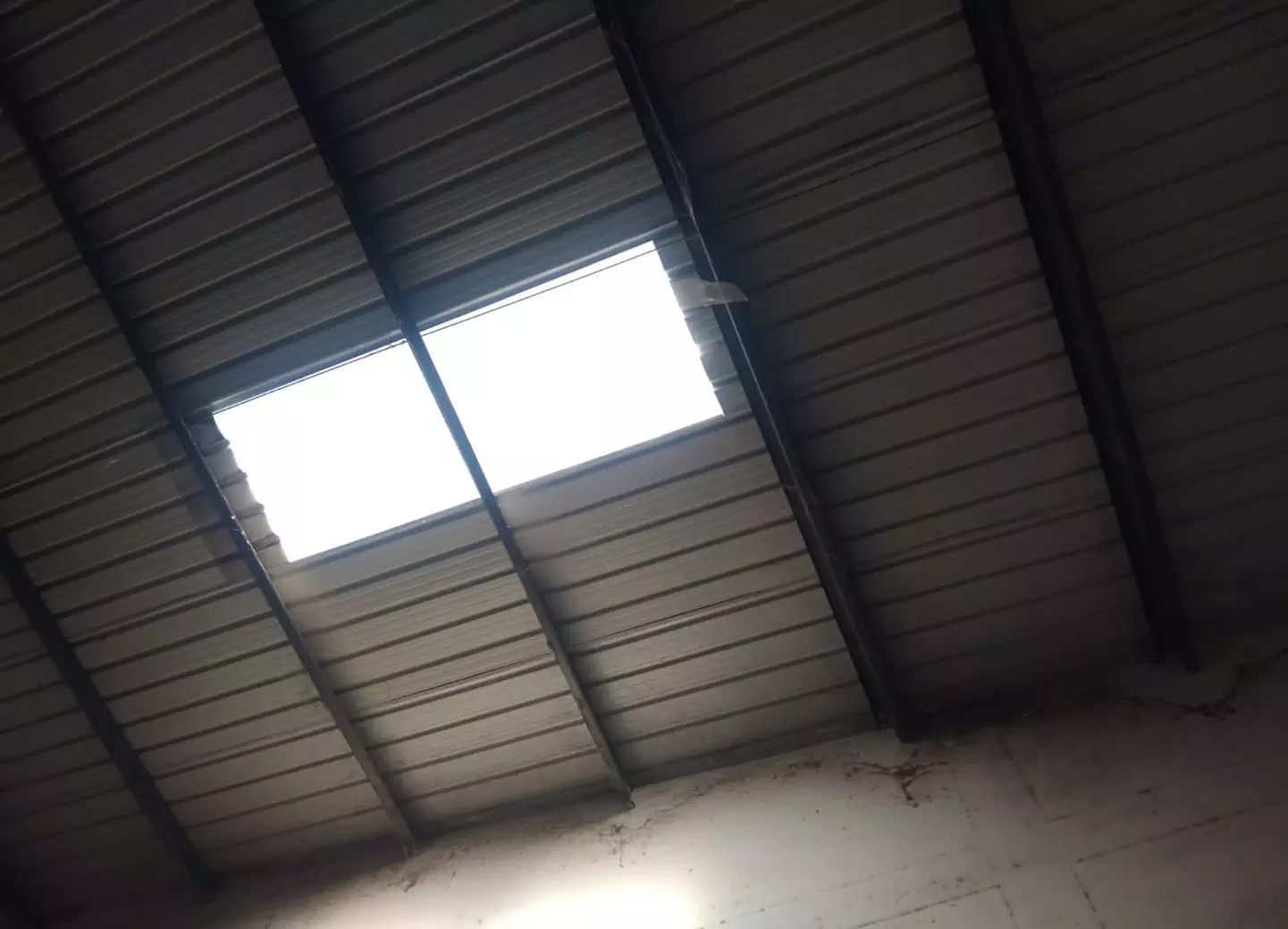 நெல்குடோன் மேற்கூரை சரி செய்யப்படுமா?