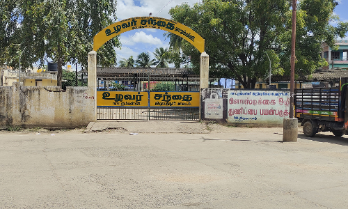 உழவர் சந்தையை திறக்க வேண்டும் உழவர் சந்தையை திறக்க வேண்டும்