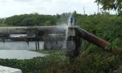 வீணாகும் குடிநீர்