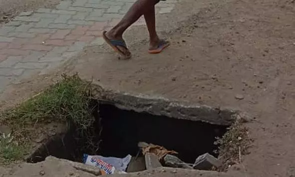 ஆபத்தான குழி மூடப்படுமா?