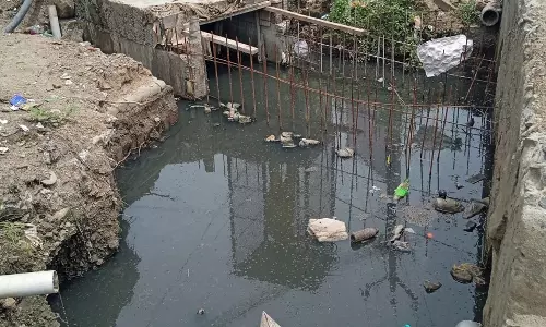 50 நாளாக தேங்கி நிற்கும் கழிவுநீர்